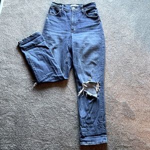 Abercrombie 90s Straight Ultra High Rise Jean